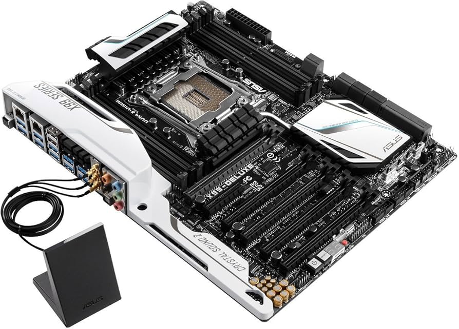 ASUS X99-Deluxe: išpakavimas ir apžvalga
